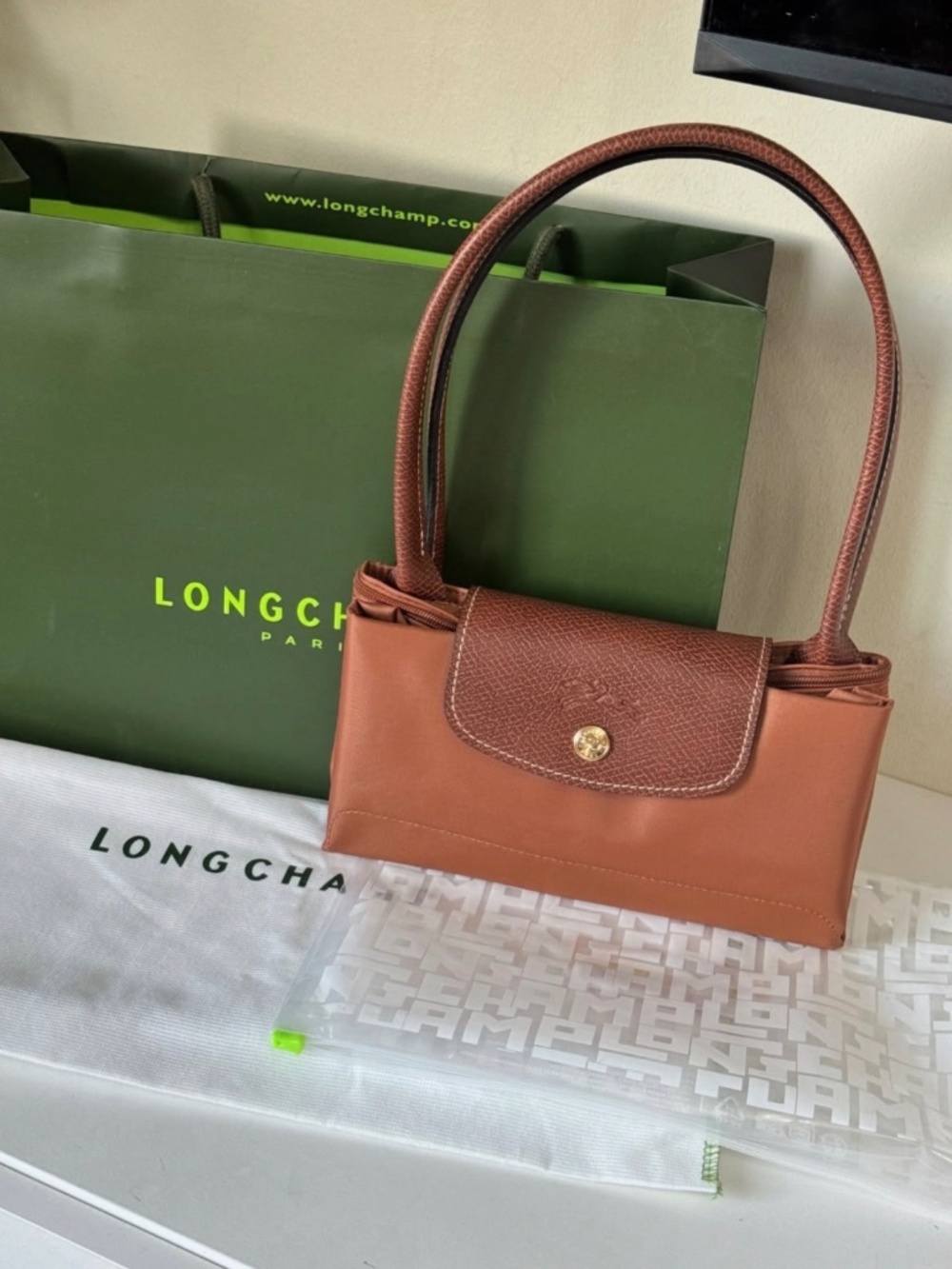 New Longchamp Cognac - Picture 4 of 6
